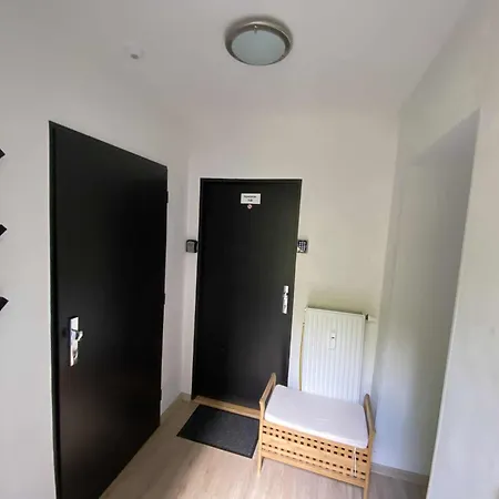 S Terasou Apartment Všemina